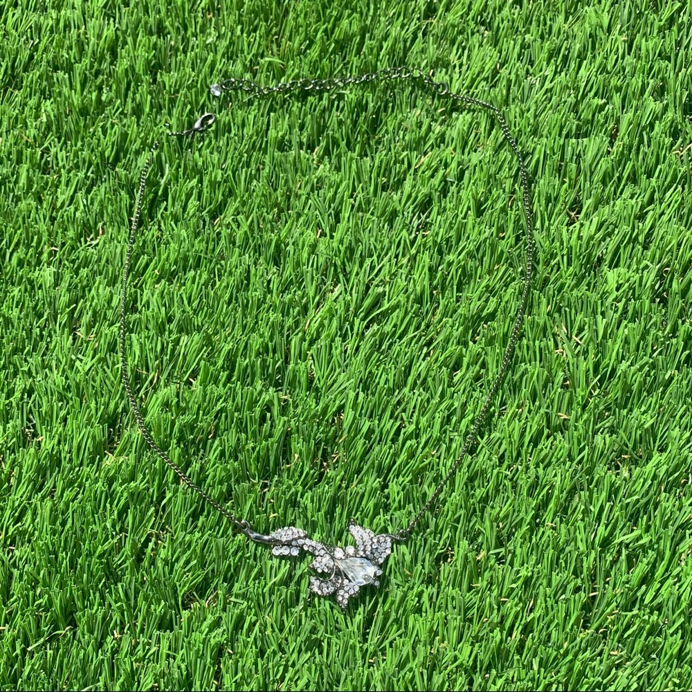 VINTAGE crystal necklace